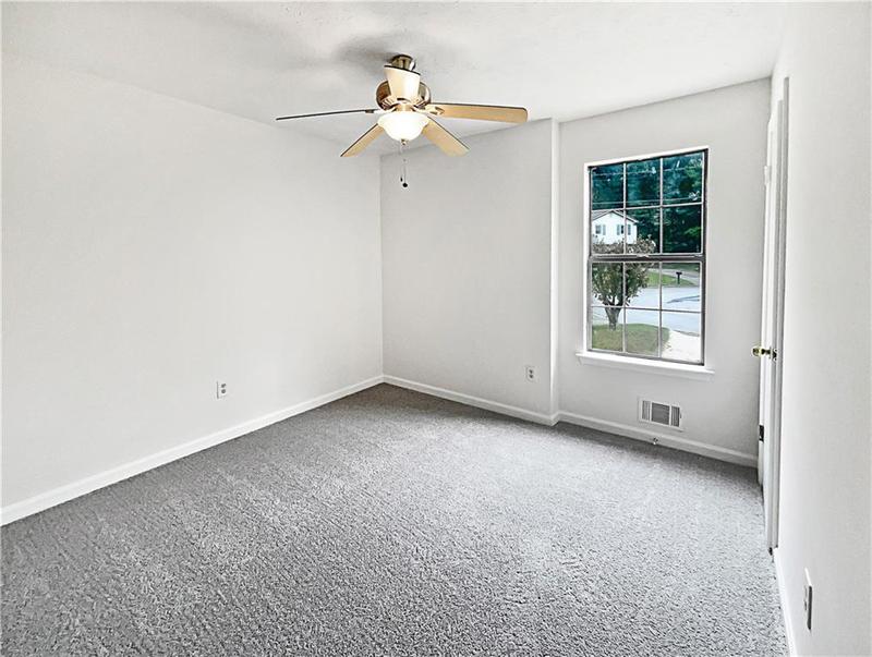 Image for property 320 Rebecca Lake Way, Fairburn, GA 30213