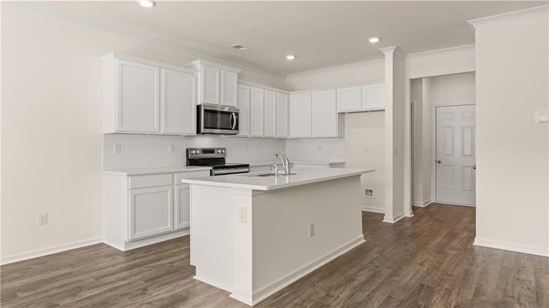 Image for property 305 Silver Moon Drive, Loganville, GA 30052