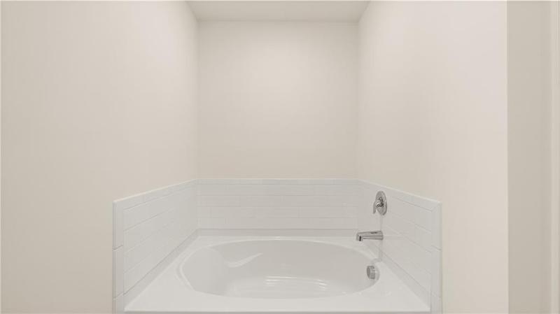 Image for property 305 Silver Moon Drive, Loganville, GA 30052