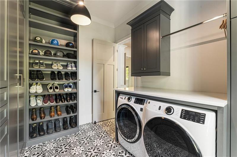 Image for property 214 Kenneth Drive, Alpharetta, GA 30009