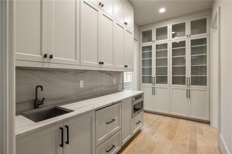 Image for property 8350 Farmette Bend, Chattahoochee Hills, GA 30268