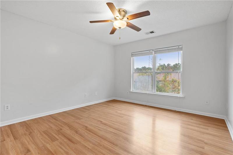 Image for property 2357 Bayrose Circle 57B, East Point, GA 30344