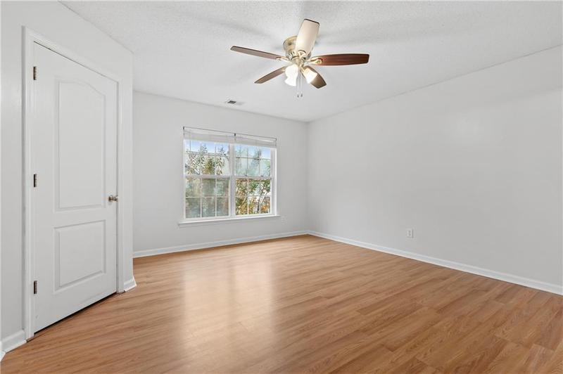 Image for property 2357 Bayrose Circle 57B, East Point, GA 30344