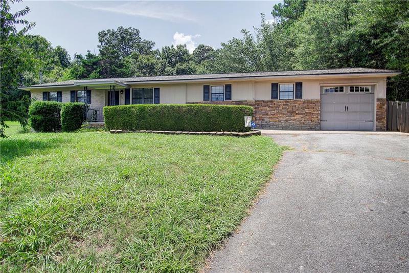 Image for property 200 Danny Circle, Calhoun, GA 30701
