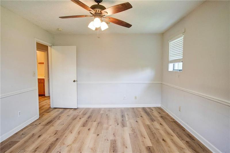 Image for property 200 Danny Circle, Calhoun, GA 30701