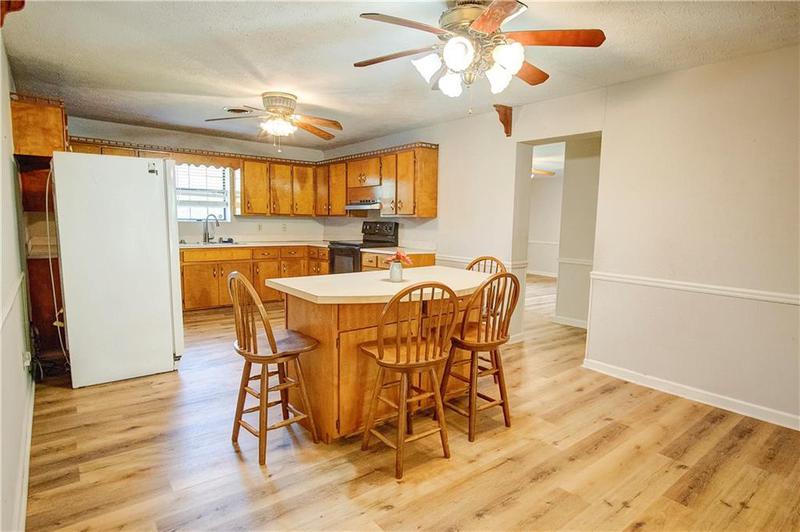 Image for property 200 Danny Circle, Calhoun, GA 30701