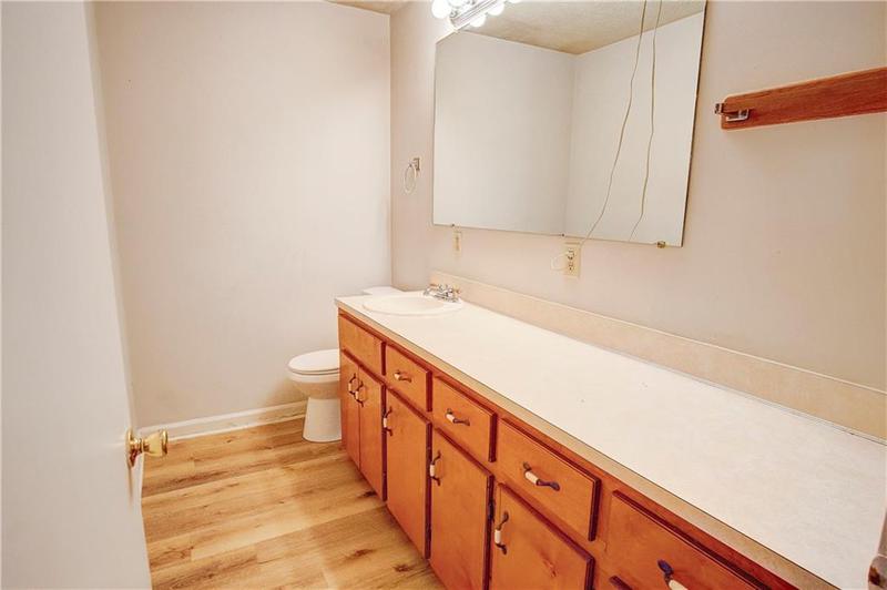 Image for property 200 Danny Circle, Calhoun, GA 30701