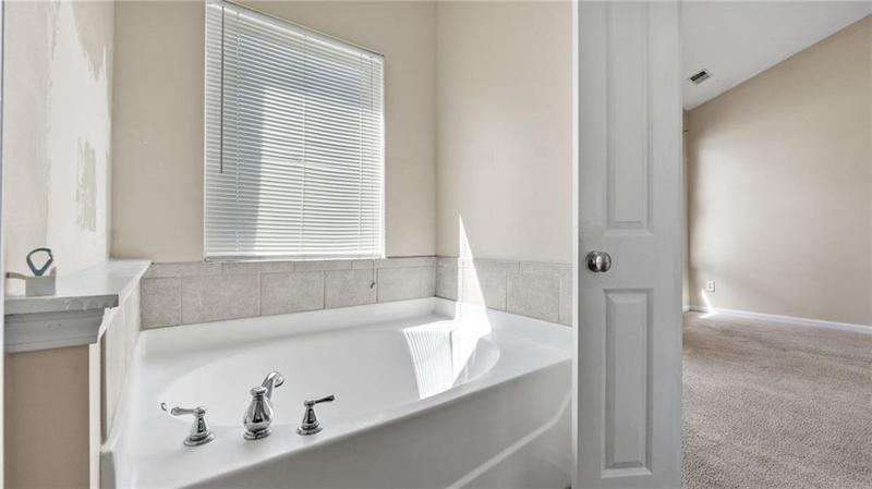 Image for property 121 Dunleith Parkway, Marietta, GA 30008