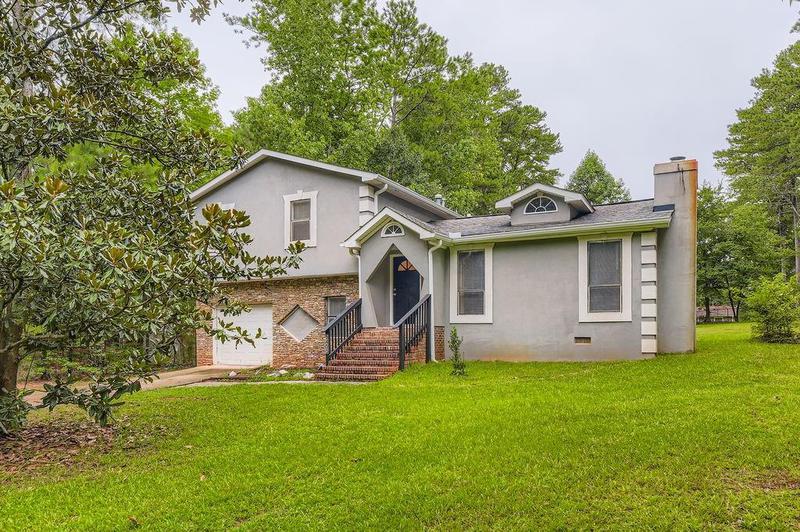 Image for property 5455 Red Berry Lane, Atlanta, GA 30331