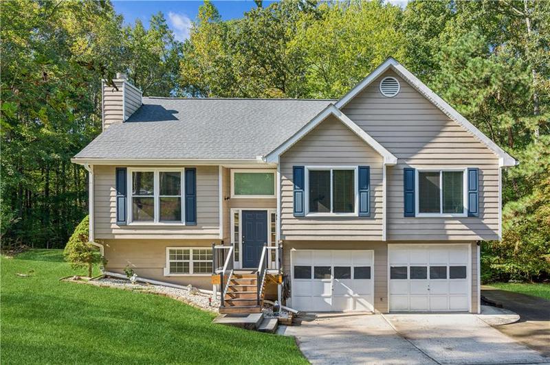 Image for property 25 Boones Ridge Parkway, Acworth, GA 30102