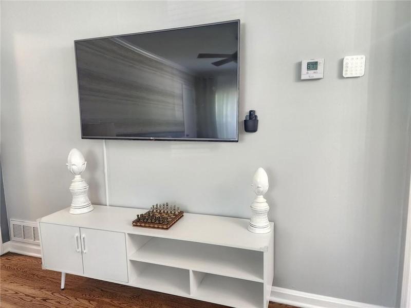 Image for property 3242 Bonway Drive, Decatur, GA 30032