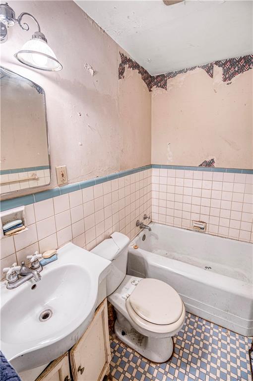 Image for property 1778 Campbellton Road, Atlanta, GA 30311