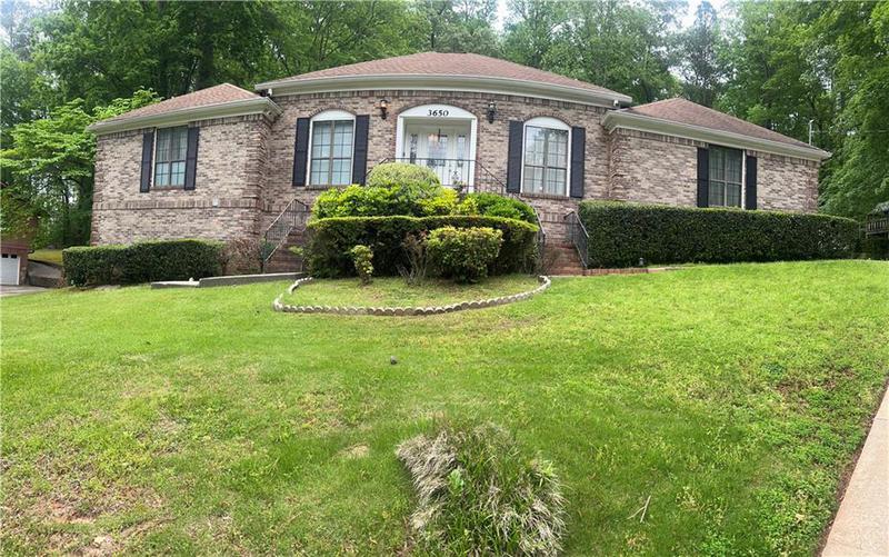 Image for property 3650 High Point Lane, South Fulton, GA 30331