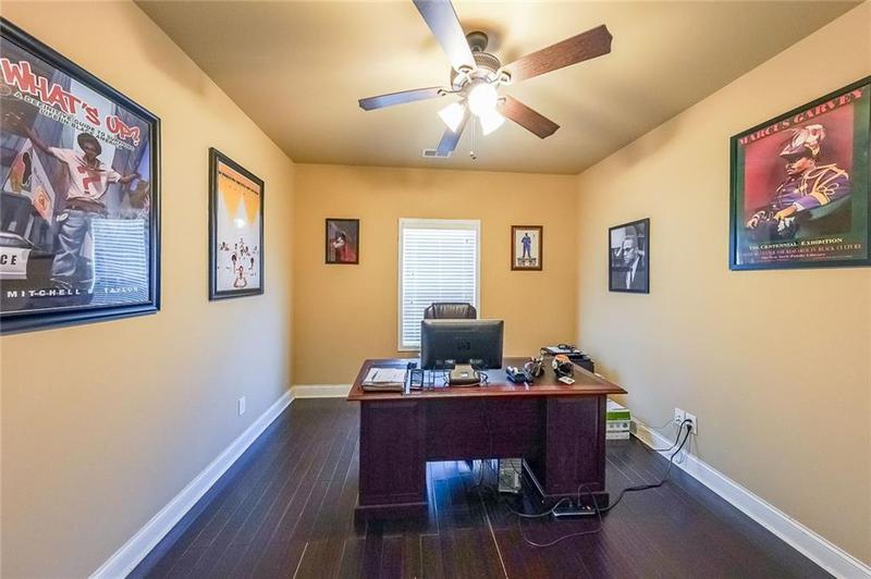 Image for property 4284 Maclaren Court, Powder Springs, GA 30127