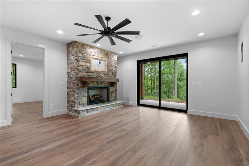 Image for property 785 Bears Paw Drive, Ellijay, GA 30536