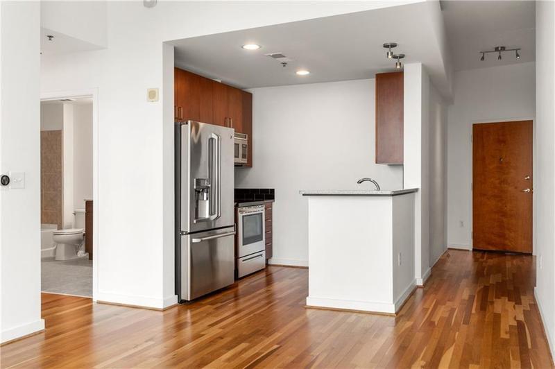 Image for property 361 17th Street 1618, Atlanta, GA 30363