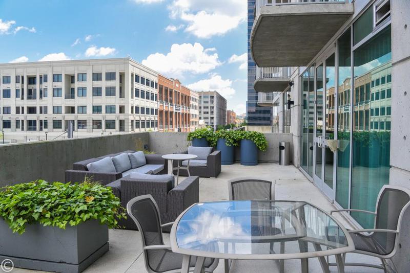 Image for property 361 17th Street 1618, Atlanta, GA 30363