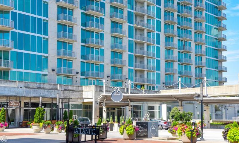 Image for property 361 17th Street 1618, Atlanta, GA 30363