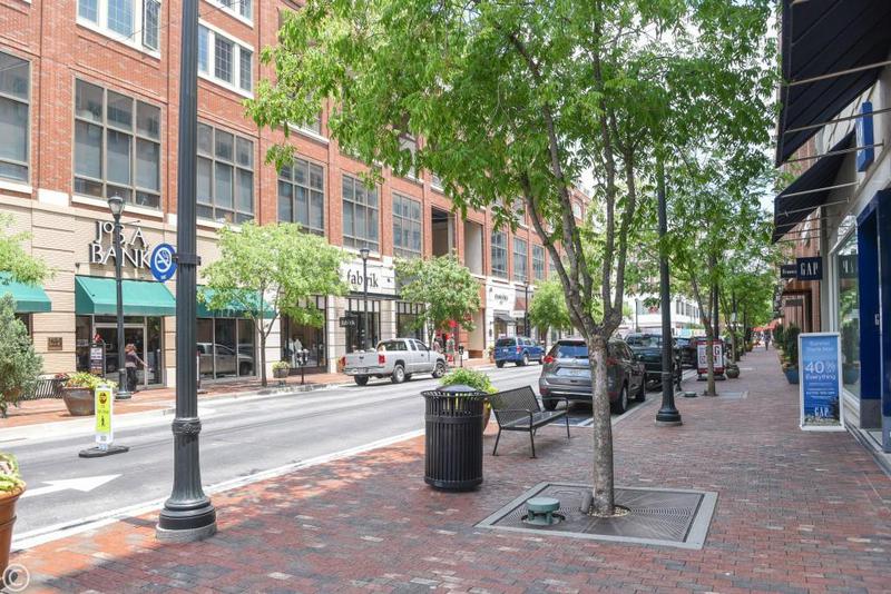 Image for property 361 17th Street 1618, Atlanta, GA 30363