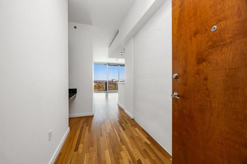 Image for property 361 17th Street 1618, Atlanta, GA 30363