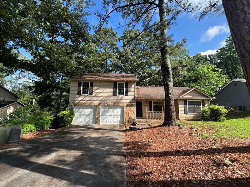 Image for property 1090 Forest Path, Stone Mountain, GA 30088