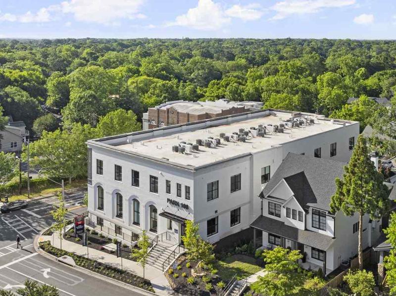 Image for property 108 Park Place 105, Decatur, GA 30030