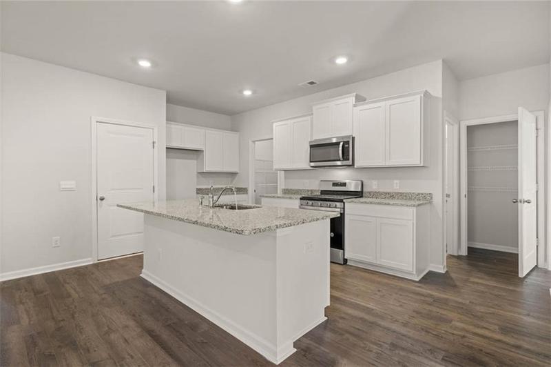 Image for property 11963 Conrad Circle, Hampton, GA 30228