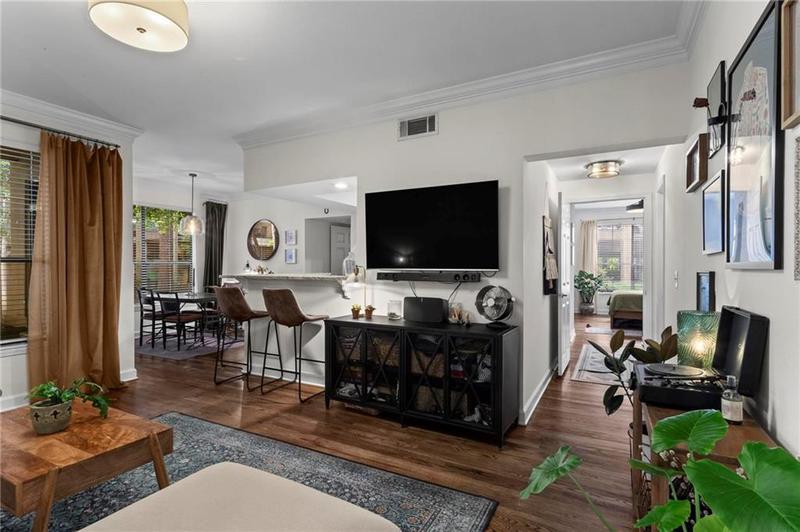 Image for property 3777 Peachtree Road NE 1602, Brookhaven, GA 30319