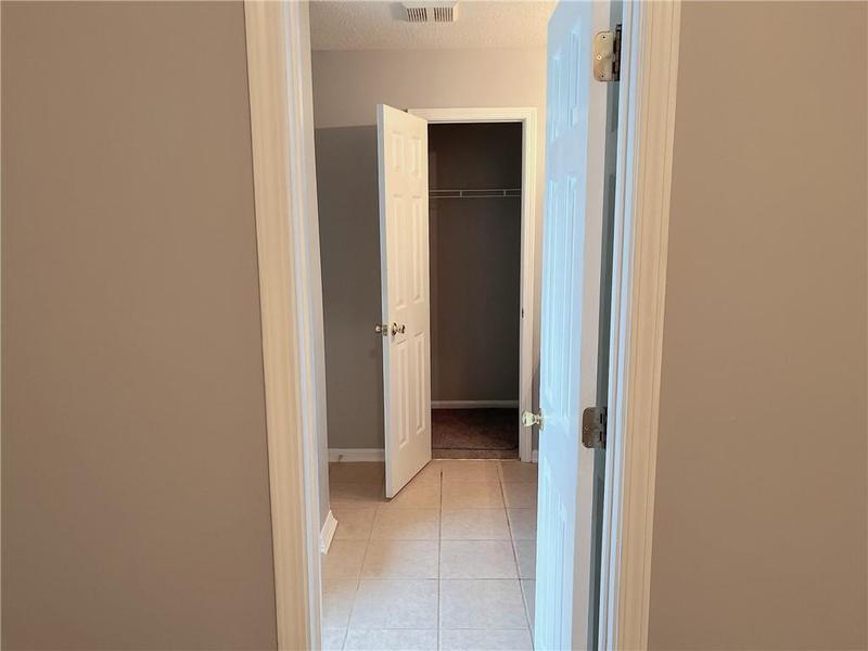 Image for property 2737 Rambling Way, Lithonia, GA 30058