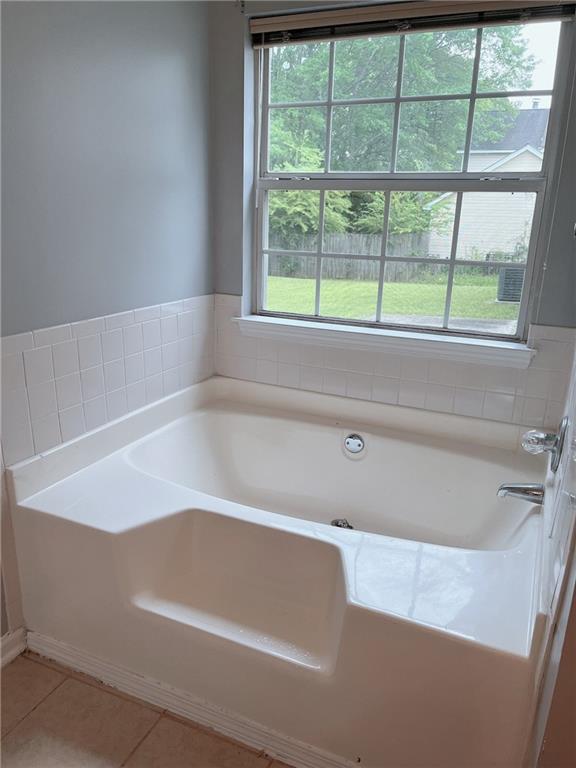 Image for property 2737 Rambling Way, Lithonia, GA 30058