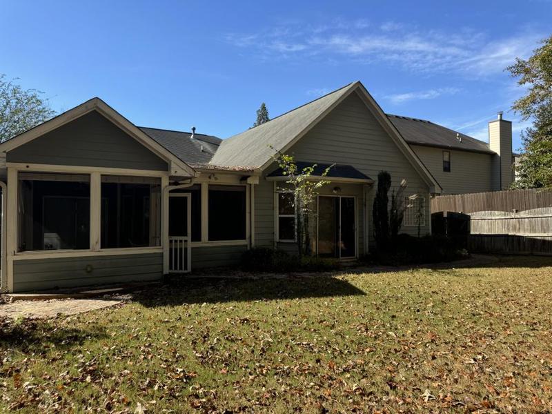 Image for property 2820 Brookford Lane, Atlanta, GA 30331