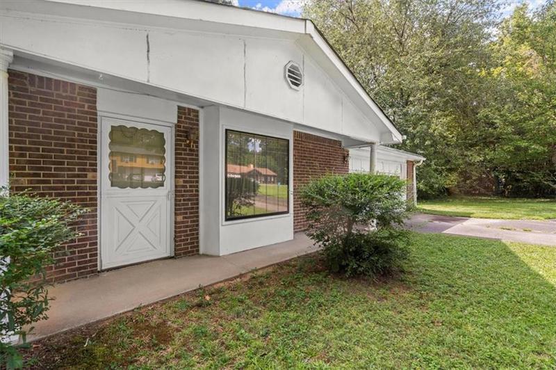 Image for property 2616 Landington Way, Duluth, GA 30096