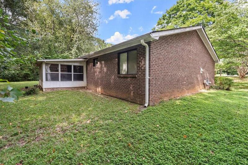 Image for property 2616 Landington Way, Duluth, GA 30096