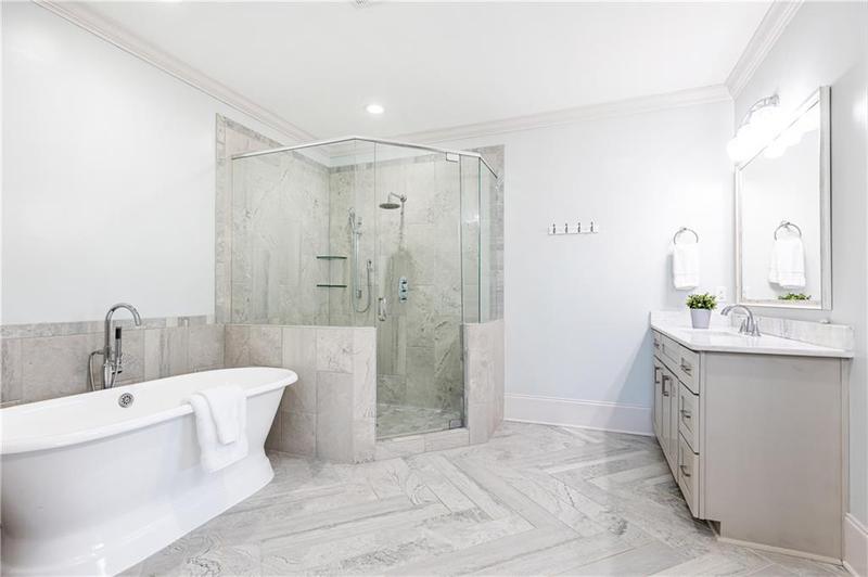 Image for property 443 Wimbledon Road, Atlanta, GA 30324