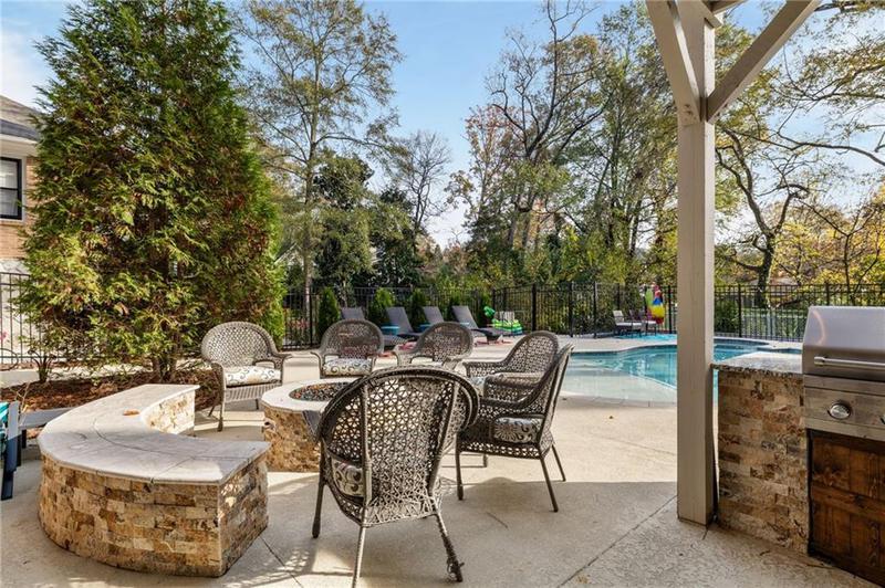 Image for property 443 Wimbledon Road, Atlanta, GA 30324