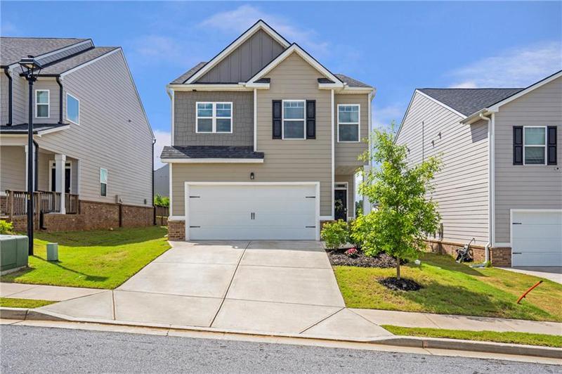 Image for property 36 Mead Court, Hoschton, GA 30548
