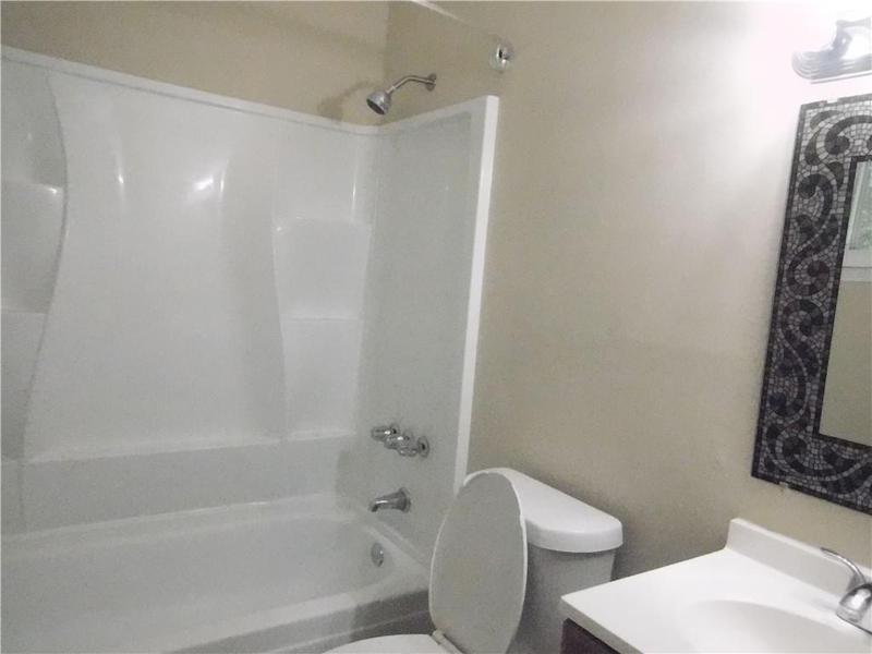Image for property 8060 NORTHCREST Drive, Jonesboro, GA 30238