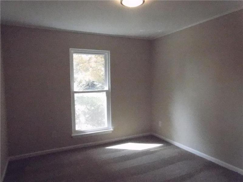 Image for property 8060 NORTHCREST Drive, Jonesboro, GA 30238