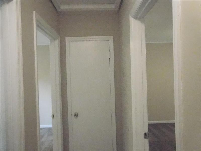 Image for property 8060 NORTHCREST Drive, Jonesboro, GA 30238