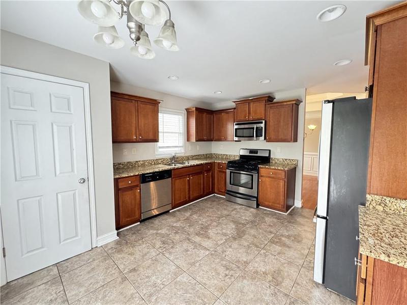 Image for property 410 Fortune Way, Dallas, GA 30157