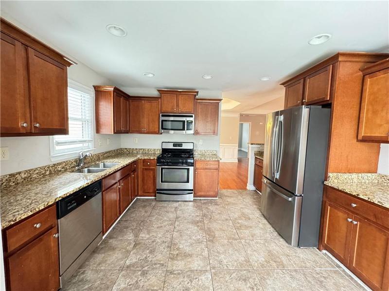 Image for property 410 Fortune Way, Dallas, GA 30157