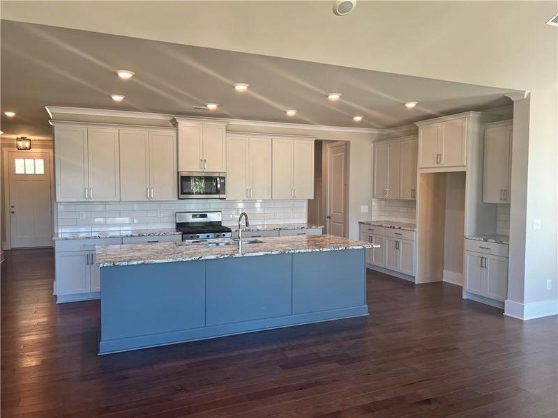 Image for property 312 Willow Cove, Canton, GA 30114