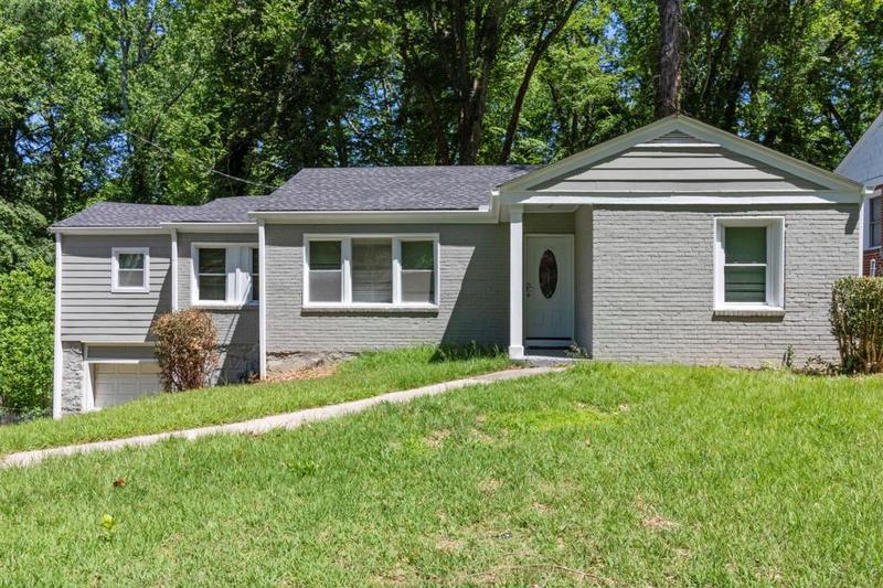 Image for property 2025 Venetian Drive, Atlanta, GA 30311