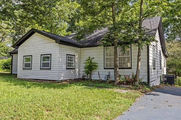 Image for property 1339 Lyle Avenue, Atlanta, GA 30344