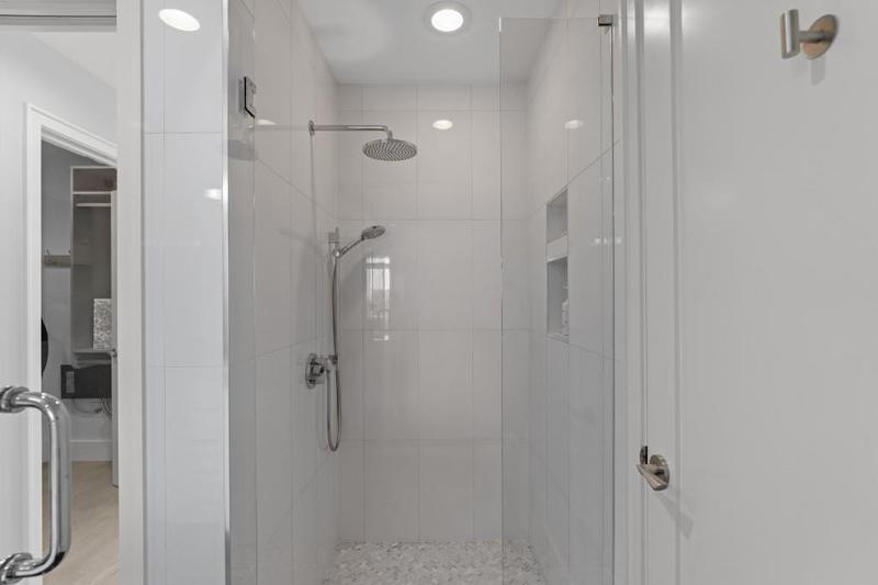 Image for property 3325 Piedmont Road 2203, Atlanta, GA 30305