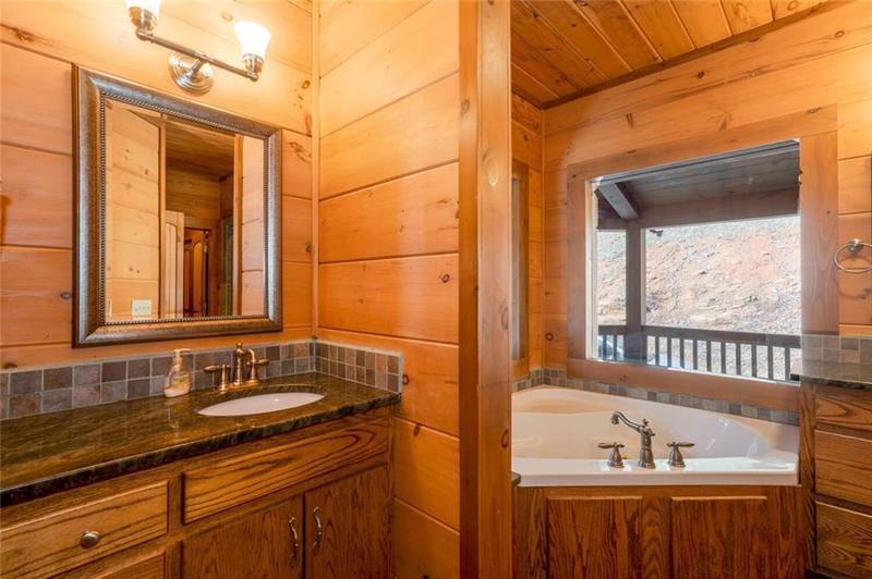 Image for property 139 Wall Street, Ellijay, GA 30540