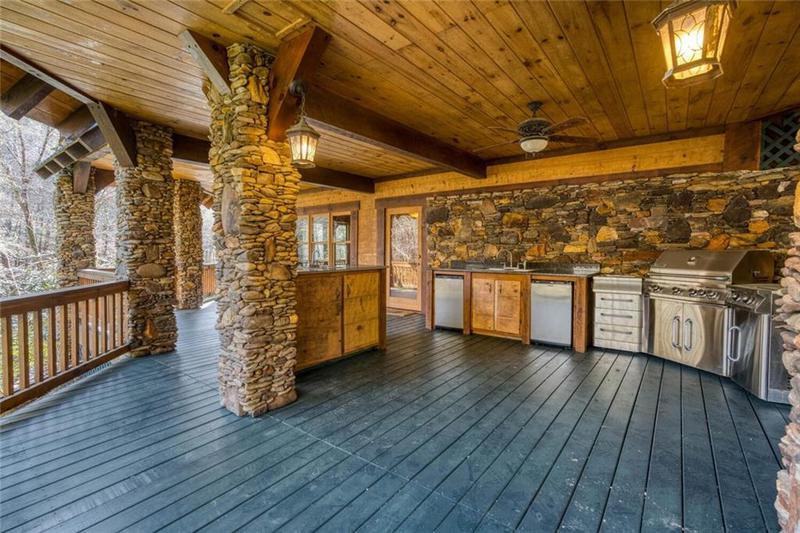 Image for property 139 Wall Street, Ellijay, GA 30540