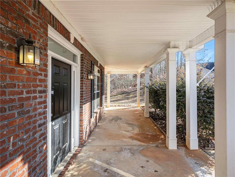 Image for property 1301 Crosswind Place, Mcdonough, GA 30252