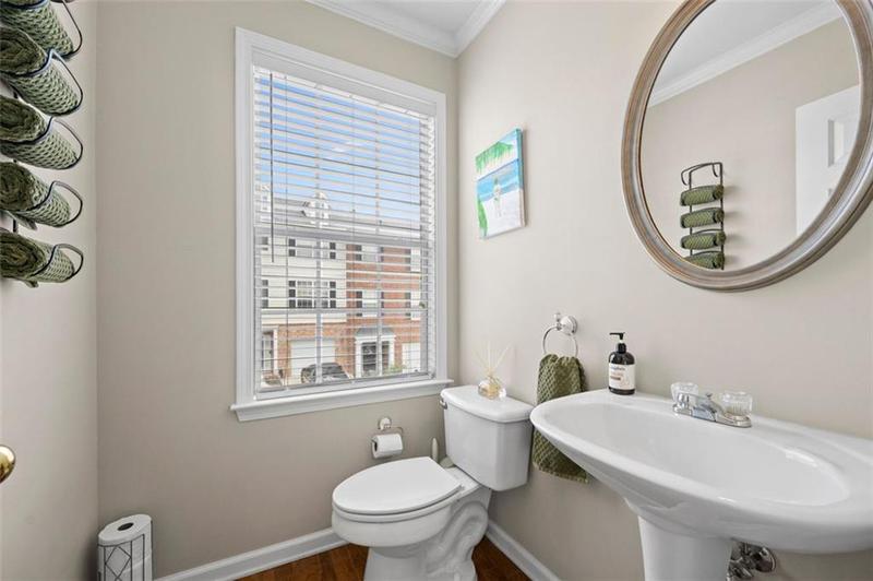 Image for property 3542 CHATTAHOOCHEE SUMMIT Lane, Atlanta, GA 30339