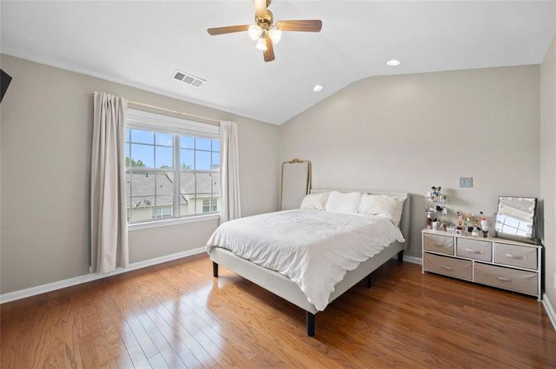 Image for property 3542 CHATTAHOOCHEE SUMMIT Lane, Atlanta, GA 30339